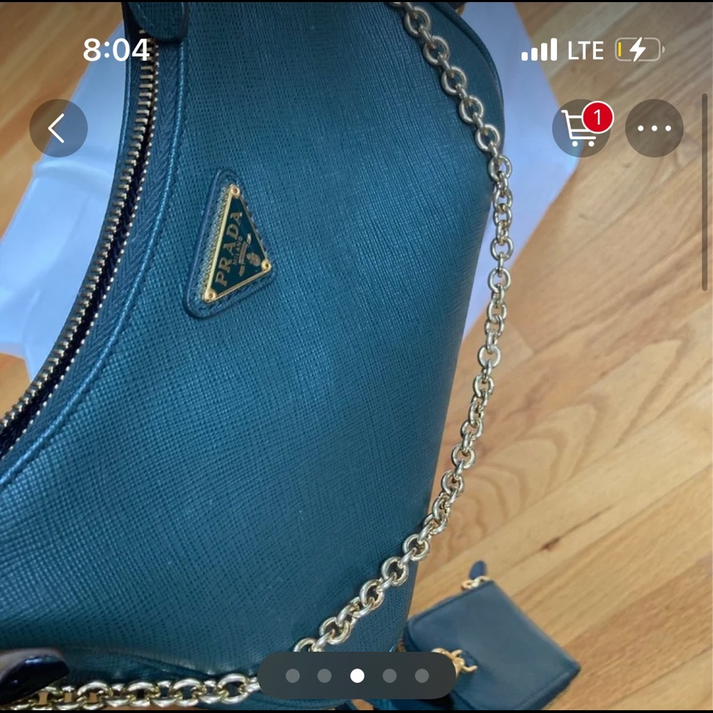 Like new Prada leather hunter green purse